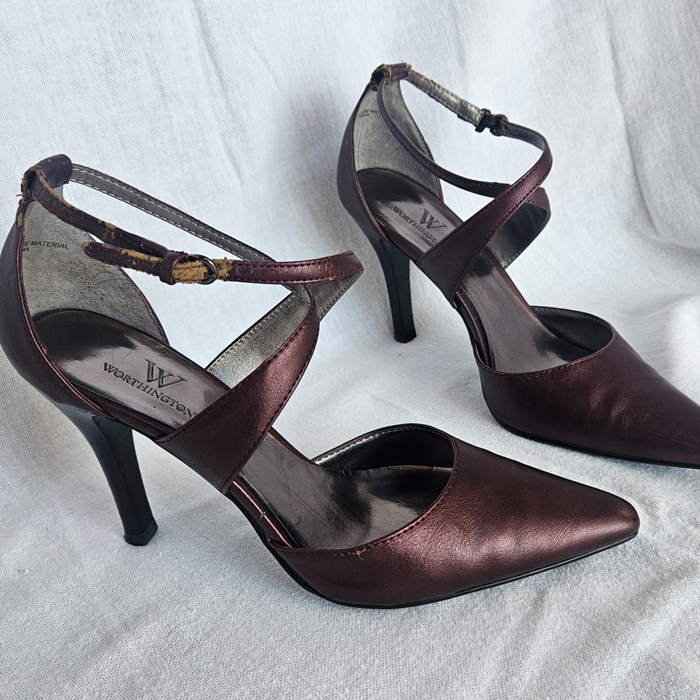 Worthington Women's Deep Maroon Strap Heels